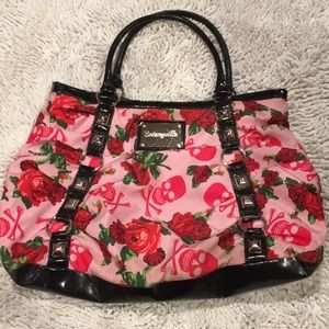 Betseyville Pink Skull & Roses Purse